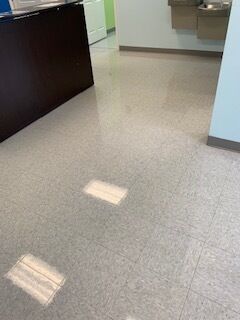 Commercial Floor Stripping and Waxing in Indianapolis, IN (3)
