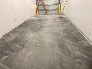 Commercial Floor Cleaning Before & After in Indianapolis, IN (1)